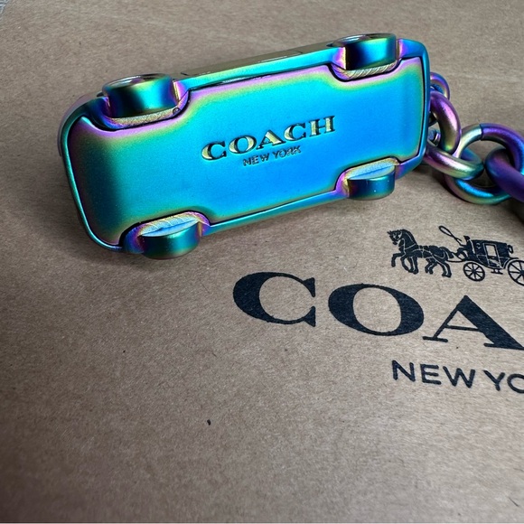 Coach Oil-slick Car Keychain Iridescent - Picture 4 of 5